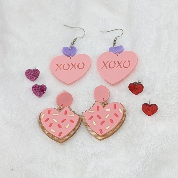 Heart Themed Bundle of 4 Earrings Stud and Drop Earrings Red and Pink - Picture 1 of 8